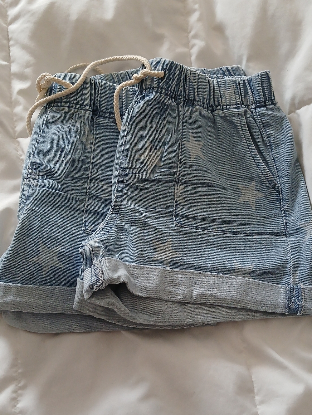 No Boundaries 2 Star Print Denim Shorts